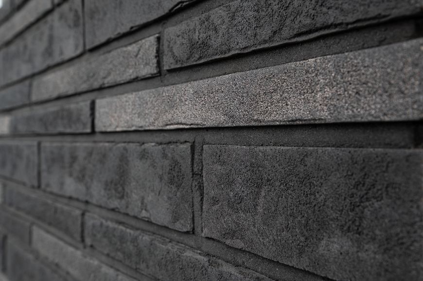 Фасадная плитка Loft Brick Дублин 50, ручная формовка, насыщенный тёмно-коричневый оттенок с эффектом старого кирпича 2277 фото