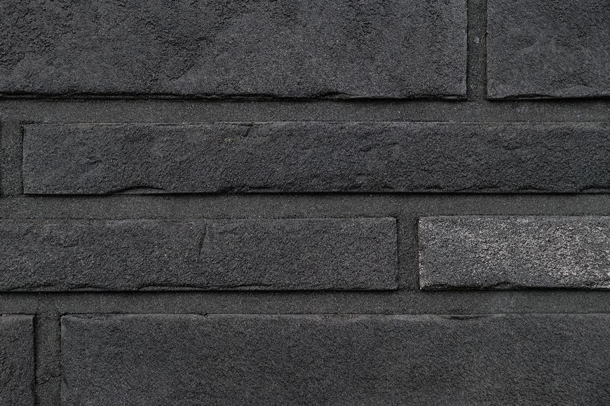 Фасадная плитка Loft Brick Дублин 50, ручная формовка, насыщенный тёмно-коричневый оттенок с эффектом старого кирпича 2277 фото