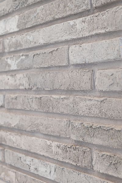 Фасадная плитка Rockface 538, рельефная структура ручной формовки 231 фото