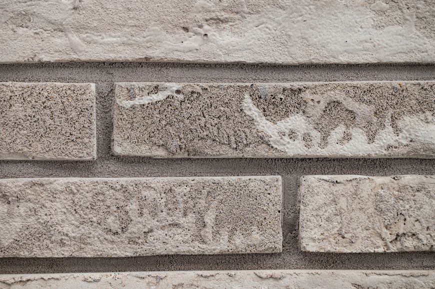 Фасадная плитка Loft Brick Rockface 541, ручная формовка с натуральной фактурой 234 фото