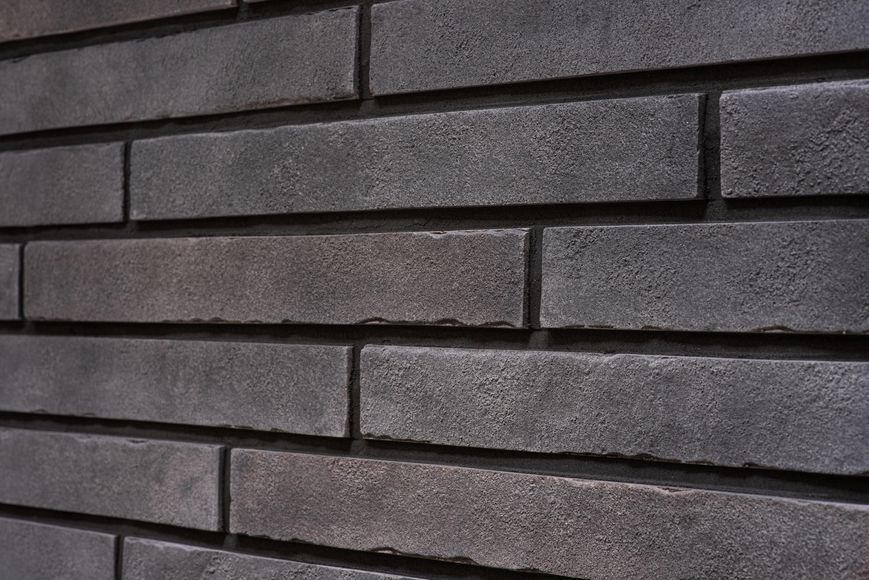 Фасадна плитка Loft Brick Луна, ручне формування, світло-сірий тон з ефектом натуральної цегли 2256 фото